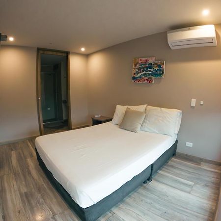 Santorini Apartamentos Amoblados ペレイラ エクステリア 写真
