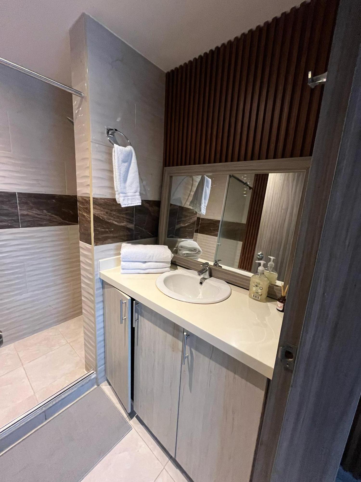 Santorini Apartamentos Amoblados ペレイラ エクステリア 写真